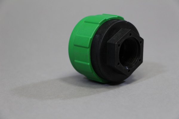 Green and black plastic adapter SMART Valve Quick Connect for your load securing.