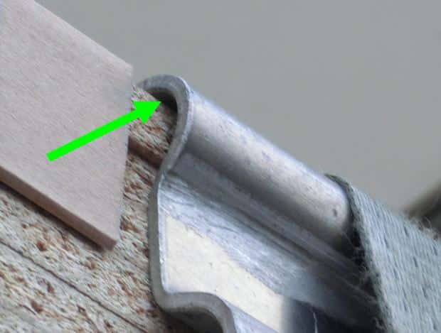 Metallwinkel-mit-Hohlkehle-Rothschenk-Ladungssicherung
